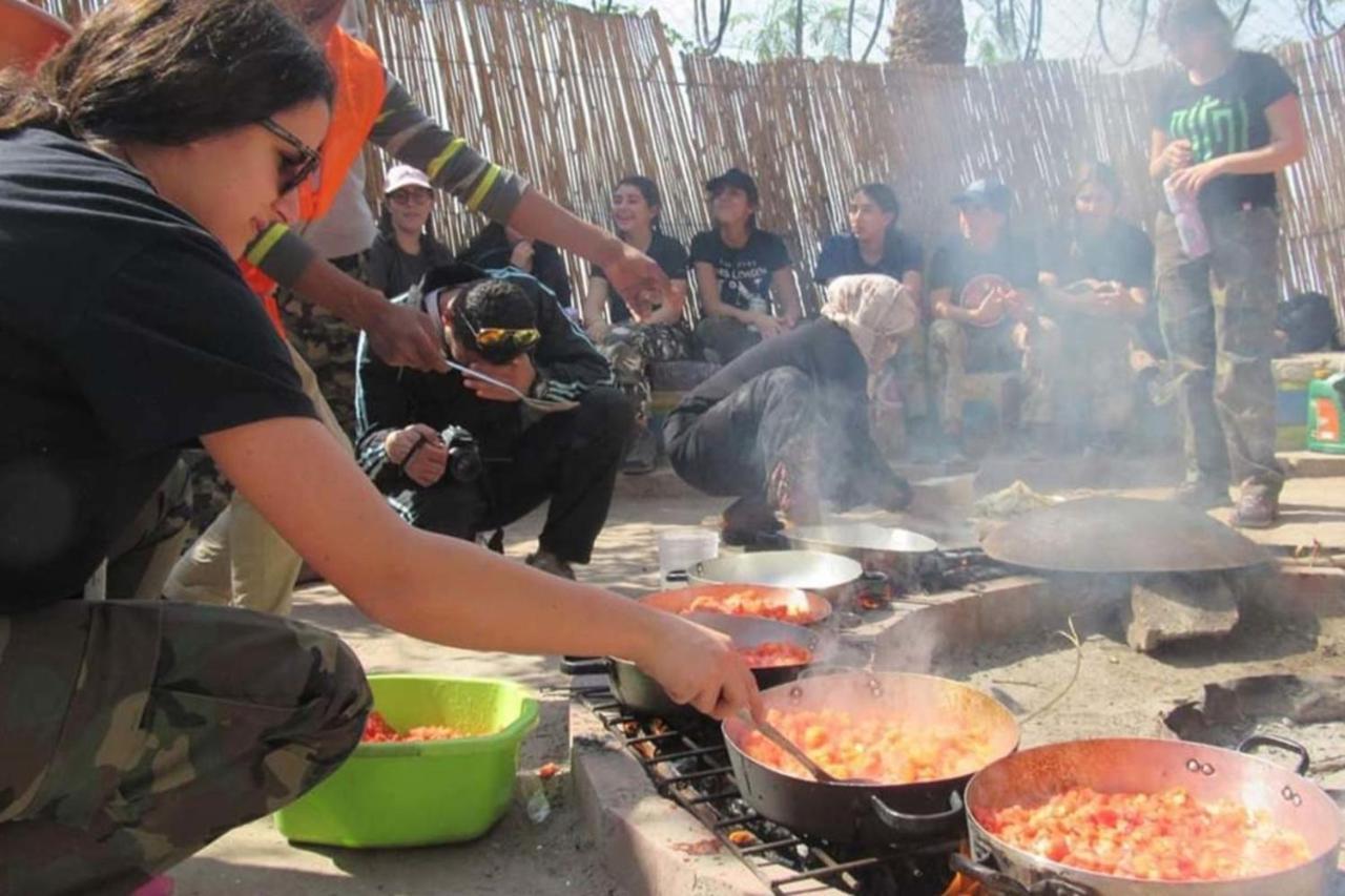 Safi Kitchen Hostel Gawr as-Safi Buitenkant foto